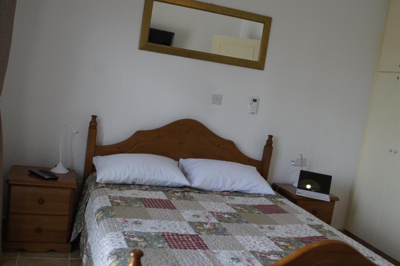 Family Paradise- Luxury Combined With Home Comfort Paphos Exterior photo